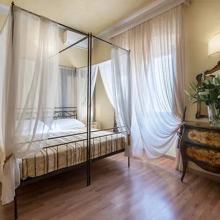 Hotel Palazzo Dal Borgo Florença